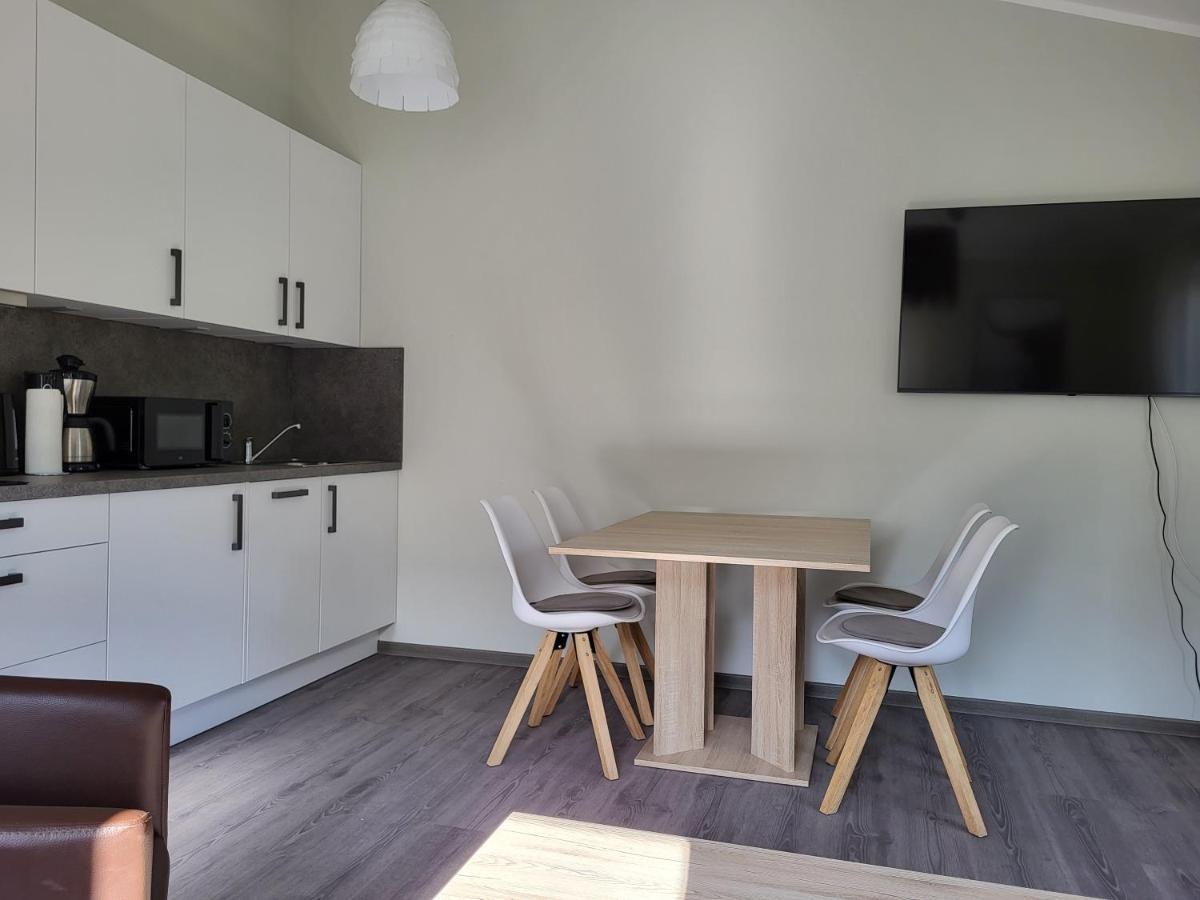 Apartment - Mit Garten Und Terrasse